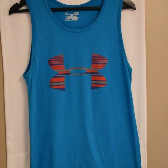 Under  armour tank top - Picture 1 of 3